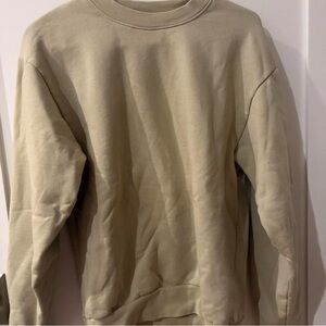 Aritzia Women's Crewneck Sweater